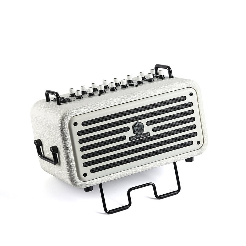 MA60III - White