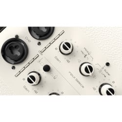 MA60III - White